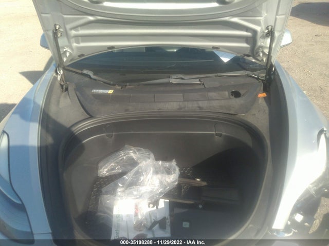 Tesla MODEL 3 2018 5YJ3E1EA2JF024390 Image 10