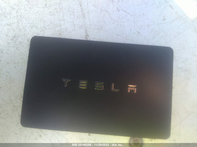 Tesla MODEL 3 2018 5YJ3E1EA2JF024390 Image 11