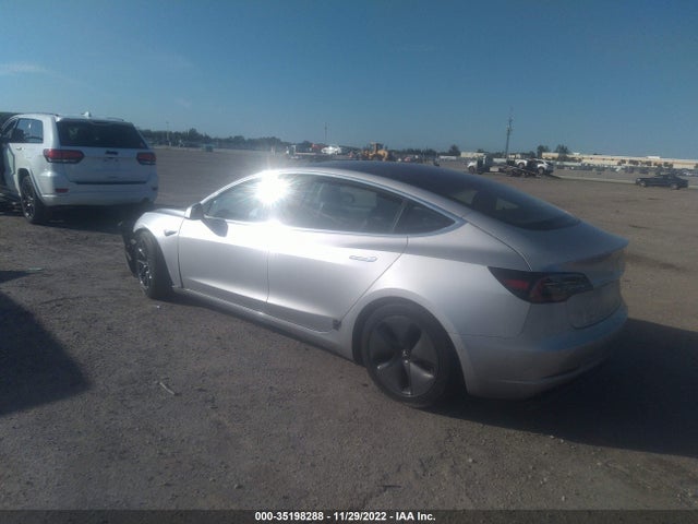Tesla MODEL 3 2018 5YJ3E1EA2JF024390 Image 3