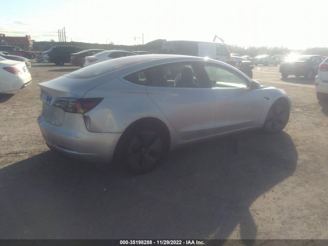 Tesla MODEL 3 2018 5YJ3E1EA2JF024390 Image 4