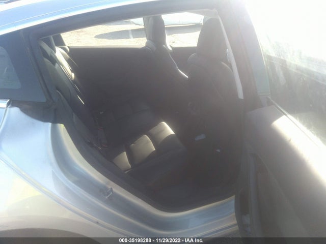 Tesla MODEL 3 2018 5YJ3E1EA2JF024390 Image 8