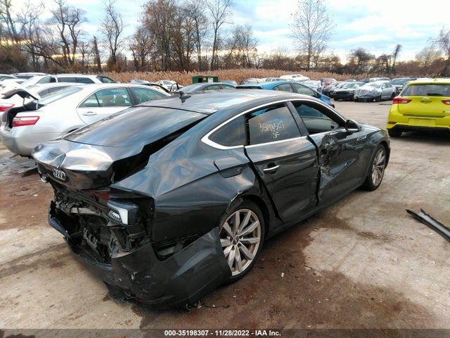 2018 Audi A5, VIN: WAUBNCF54JA103266