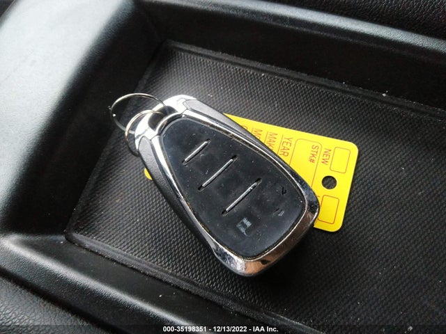 Chevrolet EQUINOX LT 2019 2GNAXUEV4K6245185 Image 3