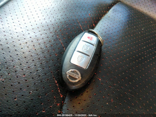 2011 NISSAN ROGUE SV VIN: JN8AS5MV7BW300446