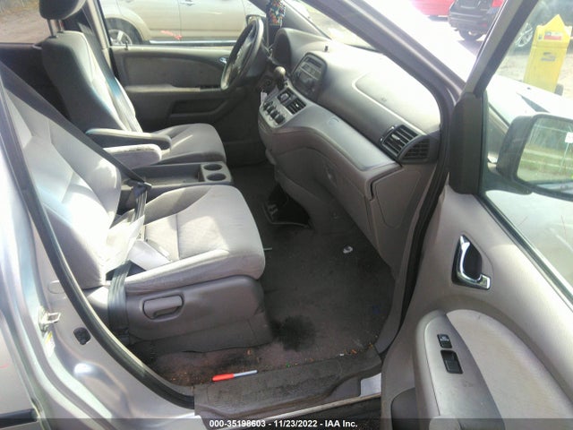 2010 HONDA ODYSSEY LX VIN: 5FNRL3H28AB110111