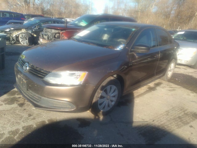 3VW1K7AJ8EM324300 Volkswagen Jetta Sedan S