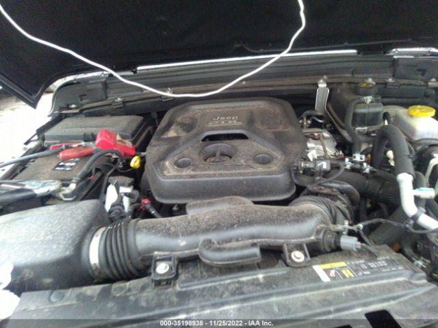 1C4HJXENXLW113985 Jeep Wrangler Unlimited Sahara