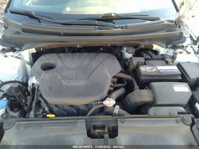 2017 Hyundai Veloster, VIN: KMHTC6ADXHU322041