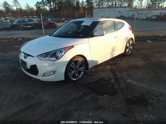 2017 Hyundai Veloster, VIN: KMHTC6ADXHU322041