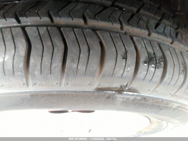 2004 HONDA PILOT EX VIN: 2HKYF18444H532732