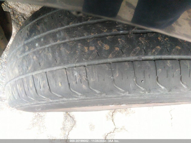 2004 HONDA PILOT EX VIN: 2HKYF18444H532732