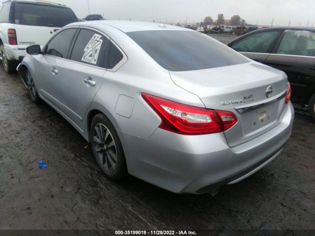 2017 NISSAN ALTIMA 2.5 SV VIN: 1N4AL3AP8HC148891