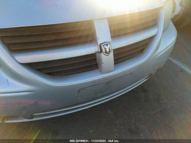 2005 DODGE GRAND CARAVAN SXT VIN: 2D4GP44L85R230164