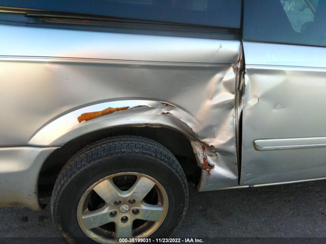 2005 DODGE GRAND CARAVAN SXT VIN: 2D4GP44L85R230164