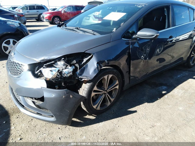 35199125 :رقم المزاد ، KNAFX5A8XG5600686 vin ، 2016 Kia Forte 5-door Ex مزاد بيع