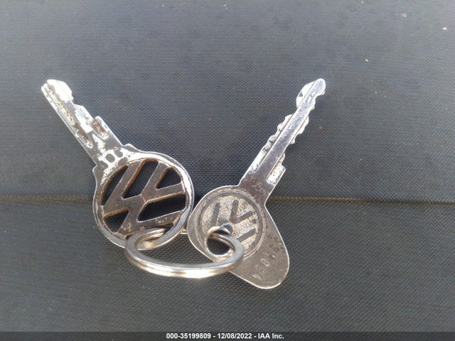 1972 VOLKSWAGEN BEETLE VIN: 1522247570