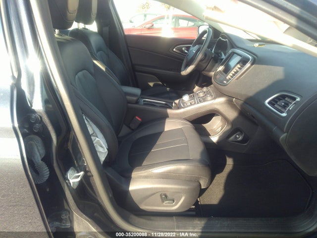 2017 Chrysler 200, VIN: 1C3CCCABXHN504080