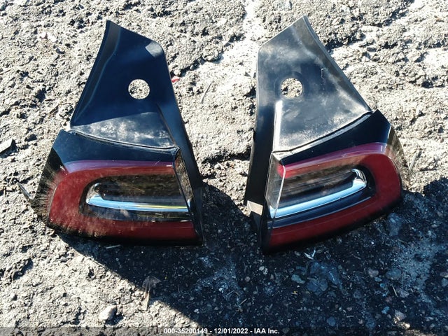 Tesla Model 3 Long Range 2021 5YJ3E1EB1MF915509 Image 4