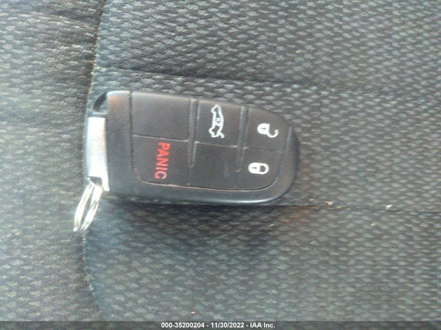 1C3CCCBB4GN175650 Chrysler 200