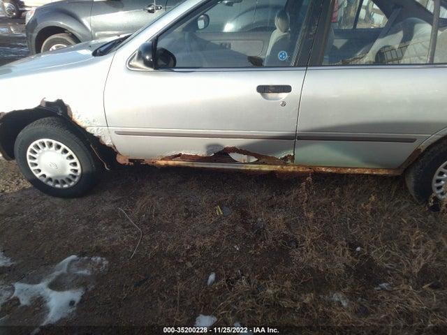 1997 NISSAN SENTRA VIN: 1N4AB41D4VC757373