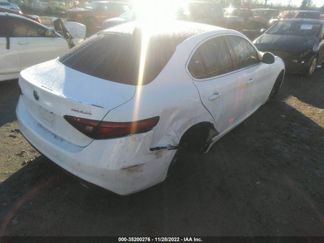 2017 Alfa Romeo Giulia, VIN: ZARFAEBN1H7556386