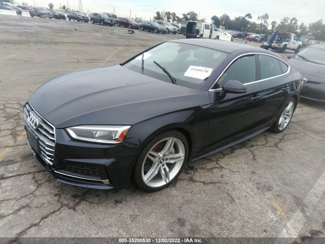 WAUENCF52JA007925 Audi A5 Sportback Premium Plus