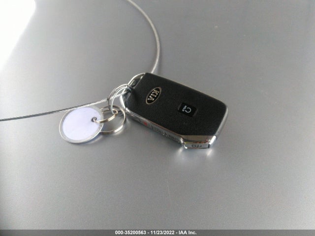 2021 KIA SORENTO SX VIN: 5XYRKDLF1MG030889