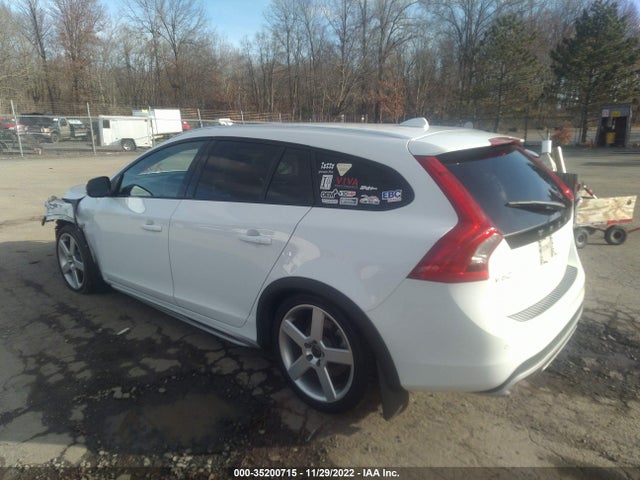 2016 Volvo V60, VIN: YV4612HK7G1013208