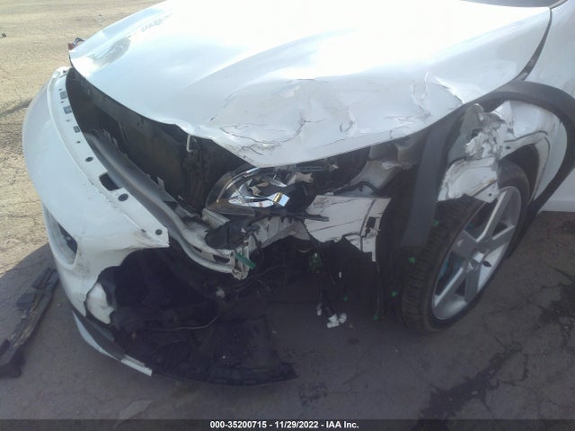2016 Volvo V60, VIN: YV4612HK7G1013208