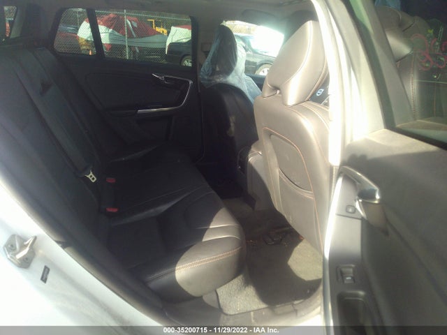 2016 Volvo V60, VIN: YV4612HK7G1013208
