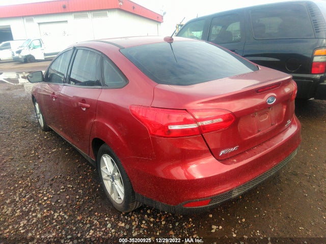 2015 Ford Focus Se მანქანა იყიდება აუქციონზე, vin: 1FADP3F2XFL211128, აუქციონის ნომერი: 35200925