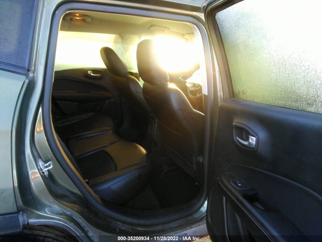 2021 Jeep Compass, VIN: 3C4NJCBB1MT505783