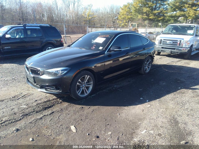 2017 BMW 3 Series, VIN: WBA8Z9C3XHG826390
