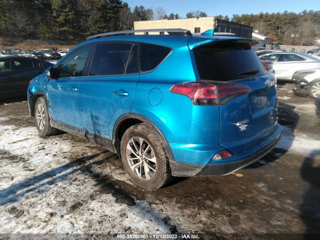 2017 Toyota RAV4, VIN: JTMRJREV8HD070217