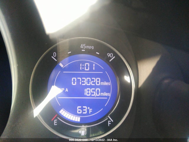 2015 HONDA FIT LX VIN: 3HGGK5H53FM769539