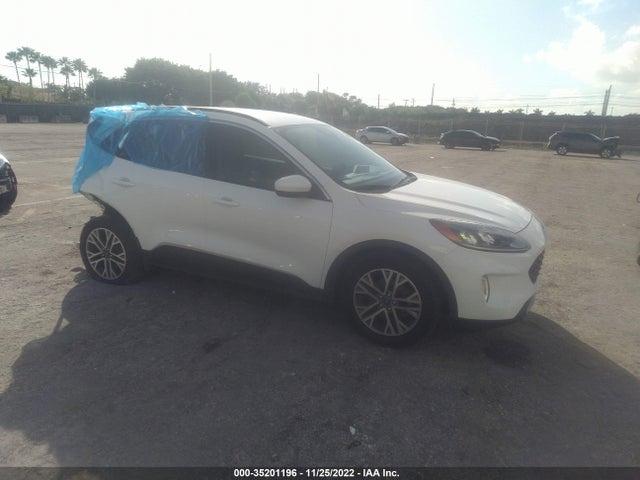 2021 Ford Escape, VIN: 1FMCU0H67MUA15857