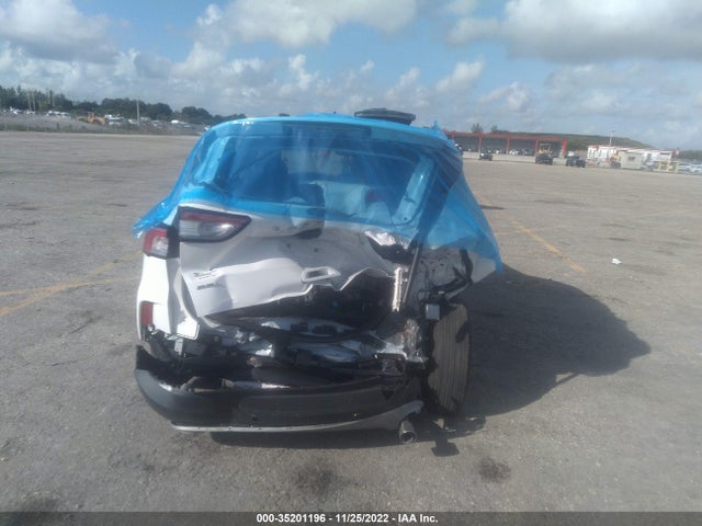 2021 Ford Escape, VIN: 1FMCU0H67MUA15857