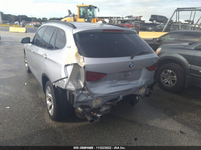 2015 BMW X1, VIN: WBAVM1C54FVW57559