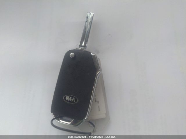 KNDPMCAC2N7962523 KIA Sportage Lx