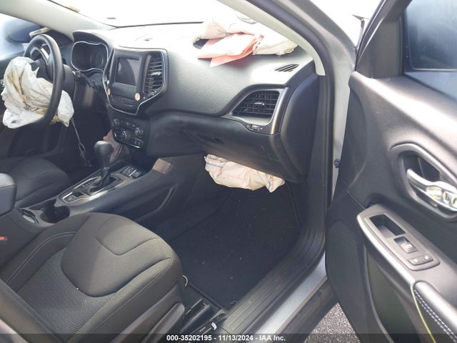 1C4PJLCB1LD614594 Jeep Cherokee Latitude Fwd