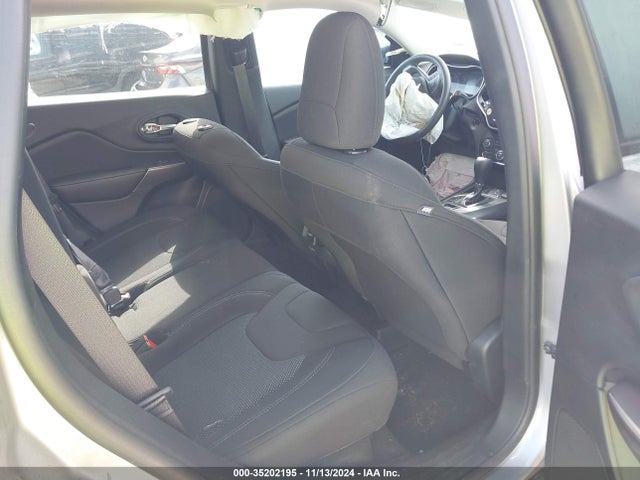 1C4PJLCB1LD614594 Jeep Cherokee Latitude Fwd