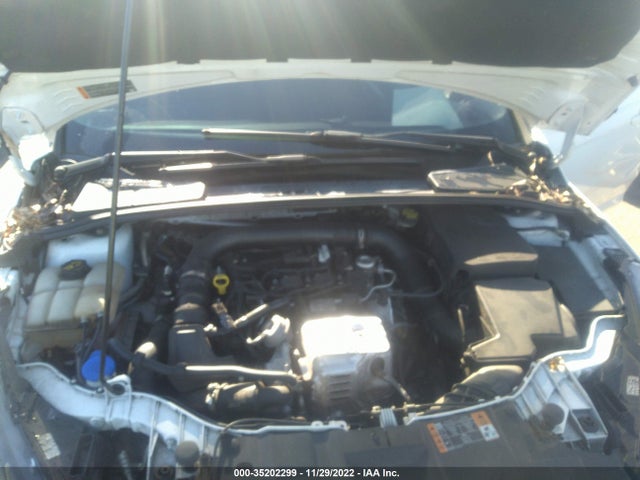 2016 Ford Focus, VIN: 1FADP3KE4GL407230