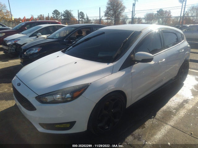 2016 Ford Focus, VIN: 1FADP3KE4GL407230