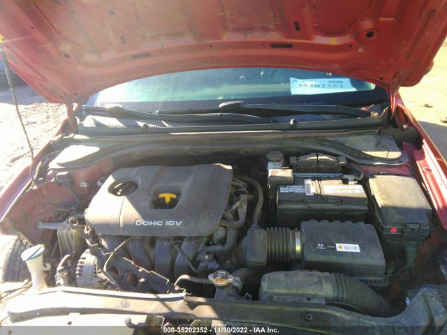 Hyundai ELANTRA SE 2017 5NPD74LF0HH070035 Image 11