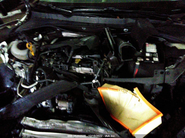 3VWC17AU7GM507437 Volkswagen Golf Sportwagen Tsi S