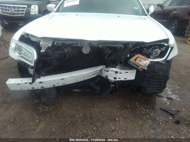 2016 Chrysler 300, VIN: 2C3CCAAG7GH224169
