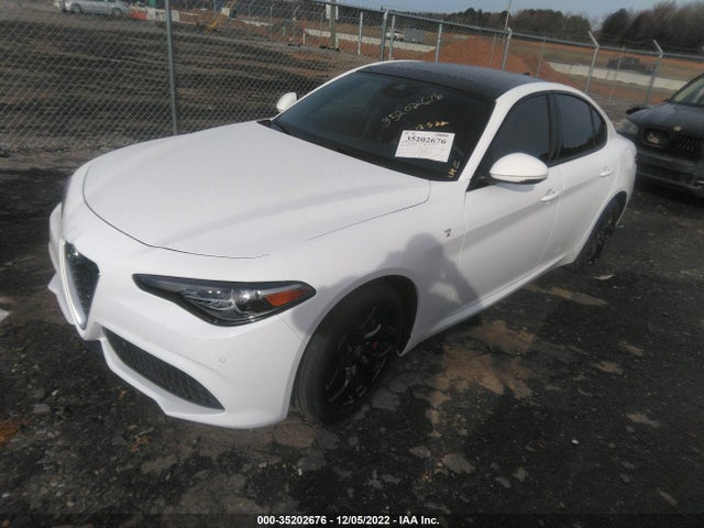 2022 Alfa Romeo Giulia, VIN: ZARFANBN2N7663491