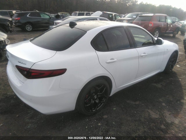 2022 Alfa Romeo Giulia, VIN: ZARFANBN2N7663491