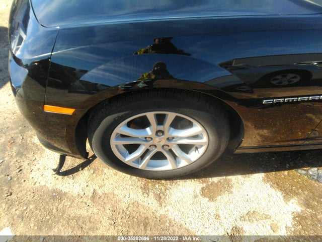 2015 Chevrolet Camaro, VIN: 2G1FB1E38F9305699
