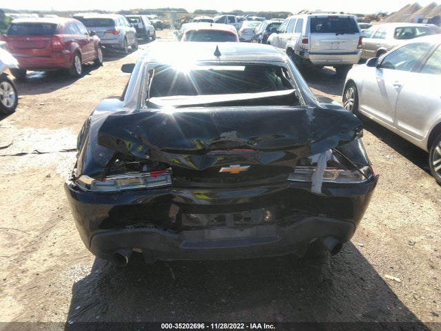 2015 Chevrolet Camaro, VIN: 2G1FB1E38F9305699